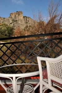 Dominique Rooms Meteora