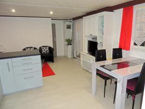 Appartements Mobil Home Fradin Parc de loisirs : photos des chambres