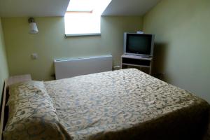 Comfort Single Room with Shower room in Tikhy Dvorik