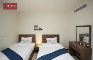 Three-Bedroom Apartment room in Prime Select Porto New Cairo