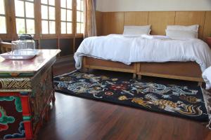 New Moon Guest House