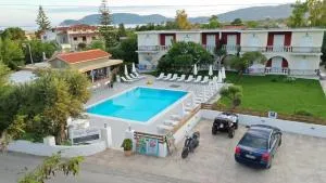 Vicky's Garden - Kalamaki