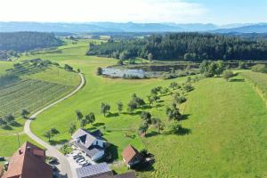 Haus am See - Ferienwohnungen