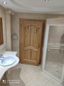 Śwarna Wynajem Pokoi