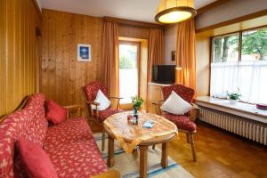 Apartment - Ground Floor room in Café Chiemgau und Gästehaus