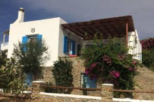 Villa Camilla Tinos-Family house for 6 Tinos Greece