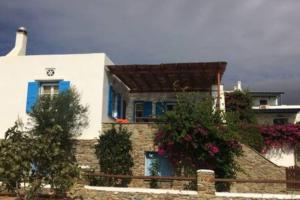 Villa Camilla Tinos-Family house for 6 Tinos Greece