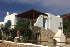 Villa Camilla Tinos-Family house for 6 Tinos Greece