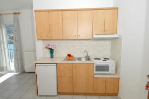 Alexis Studios and Apartments