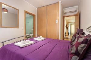 Privilege Apartment Ciboulette with Rooftop Pool, Village Marina - Olhão