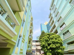 14 Place Sukhumvit Suites