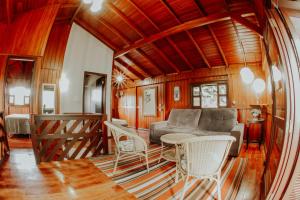 MORADA GUARDA EXPLORER 02