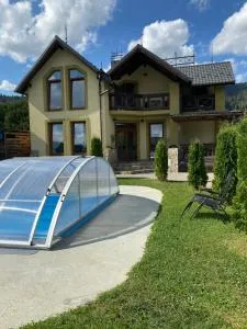 VIP House - 米库利钦