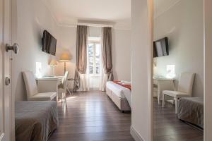 Suite Castrense