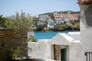 Krinos Suites Andros Andros Greece