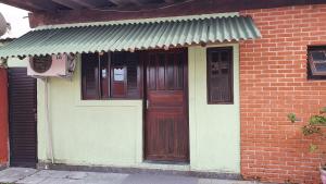 Kitnet Com Ar, em frente a Praia de Boracéia