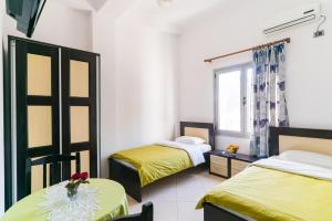 Family Double Room room in Hotel Shpetimi