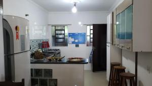 Sobrado Aconchegante em Condominio - Praia Martim de Sá - checkout flexível