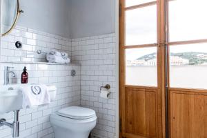 Hotels Langley Resort Napoleon Bonaparte : Suite avec Terrasse et Vue sur la Mer