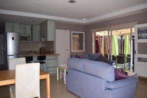 Сozy villa with a heated swimming pool