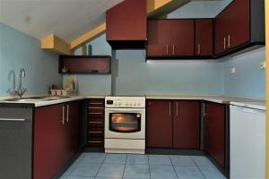 Salwatorska 33 penthouse studio apartment