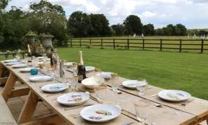 The Chestnuts by Bloom Stays - Stelling