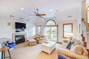 Six Bedroom house room in Parrothead Cay 459