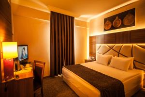 Suite room in Rumi Hotel