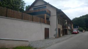 Appartements Gite clair, spacieux et cosy avec vue sur le massif de la Chartreuse : photos des chambres