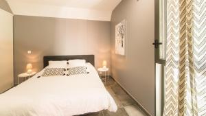 Appartements LE COIN COSY avec Balcon Terrasse parking prive et linge de lit compris : photos des chambres