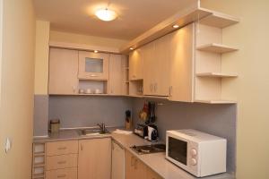 By the Slope Cozy OneBedroom Flat with Balcony