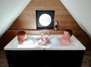 B&B / Chambres d'hotes Les Bethunoises Centre Grand-Place - Spa et Sauna : photos des chambres