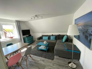 Two-Bedroom Apartment room in FeWo Achterndiek und Strandlaeufer