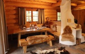 Almzauber Chalets - Haus Enzian inkl Infrarotliegen