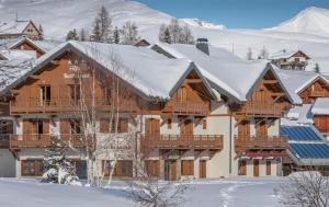 Hotels Chalet-Hotel Le Beausoleil, The Originals Relais (Hotel-Chalet de Tradition) : photos des chambres