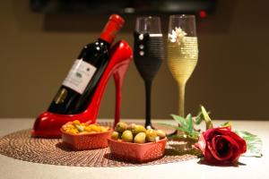 LInsolite Spa Privatif Suite Luxueuse-Jacuzzi"