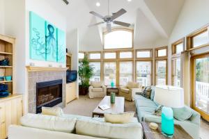 Six Bedroom house room in Quality Time PI153
