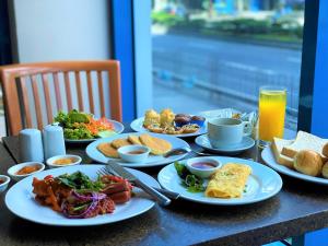 One Pacific Place Serviced Residences