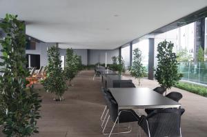 M City Lake View 1+1 Room