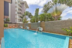 Chic Condo by RESAVA