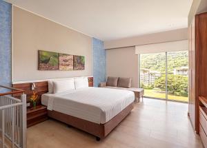 Pico Sands Hotel