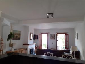 Estepona - Playa - 2 dormitorios en urbanización al lado del mar Mi18