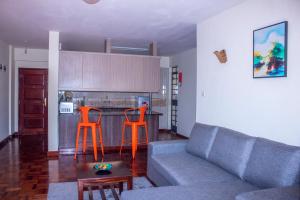 Kasty T Apartments- W Place