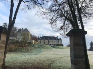 Maisons de vacances Gite du chateau d'Hodebert : photos des chambres