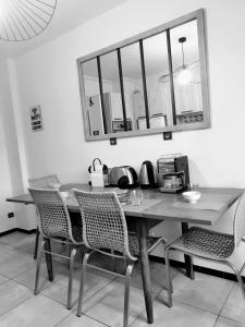 Appartements Bed and Break Annecy, appartement 90m2 avec parking, balcons : photos des chambres