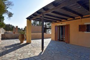 family home with a fantastic sea view, 5 minutes from the beaches Kea Greece
