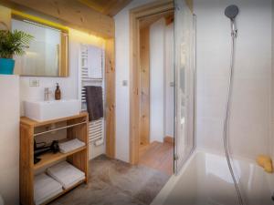 Chalets Chalet Elomaz - OVO Network : photos des chambres