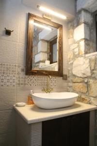 Petrines Villes Avramilias Kavala Greece