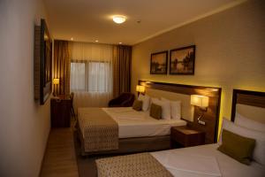 New Egreta Resort