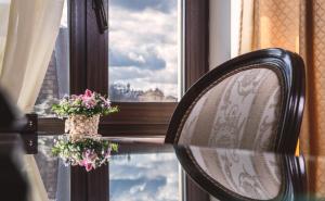 Optima Collection Podil Plaza